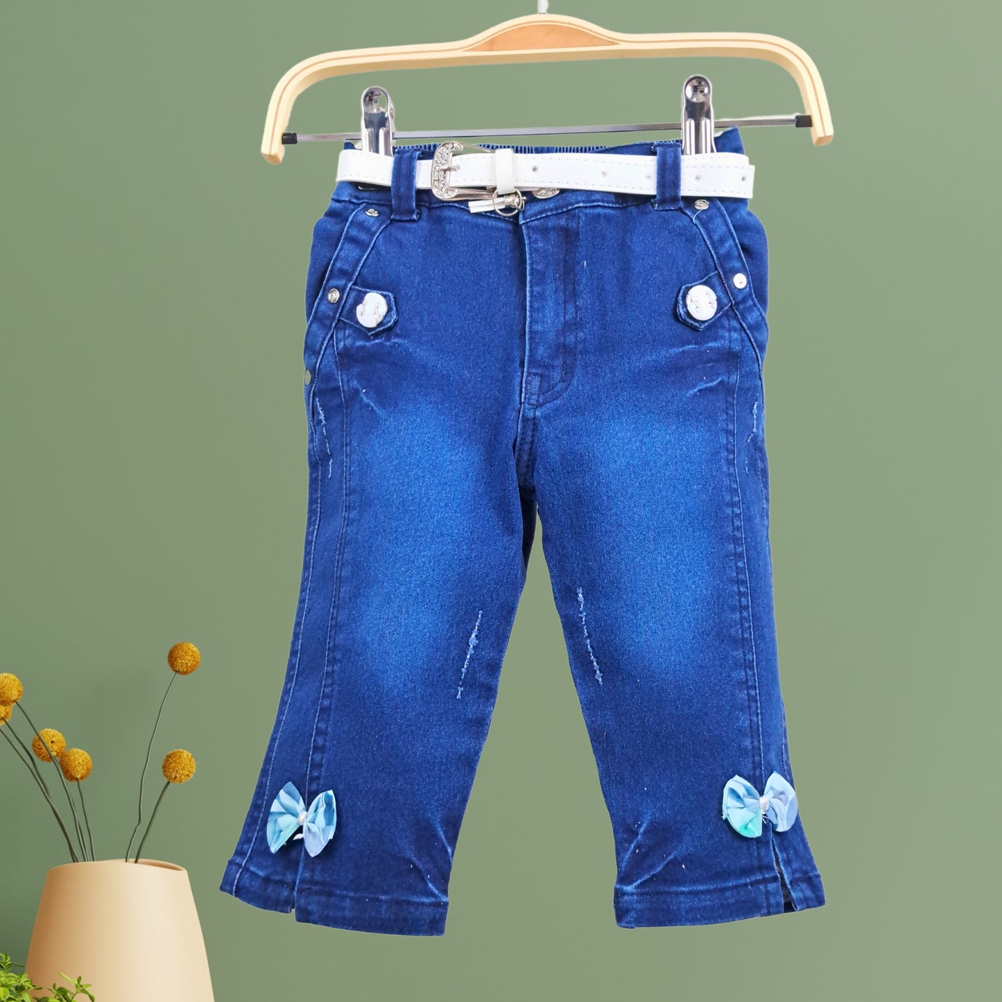 (RC-7754) Sea Green Sleeveless Pleated and Frill Border Top with Matching Capri Jeans