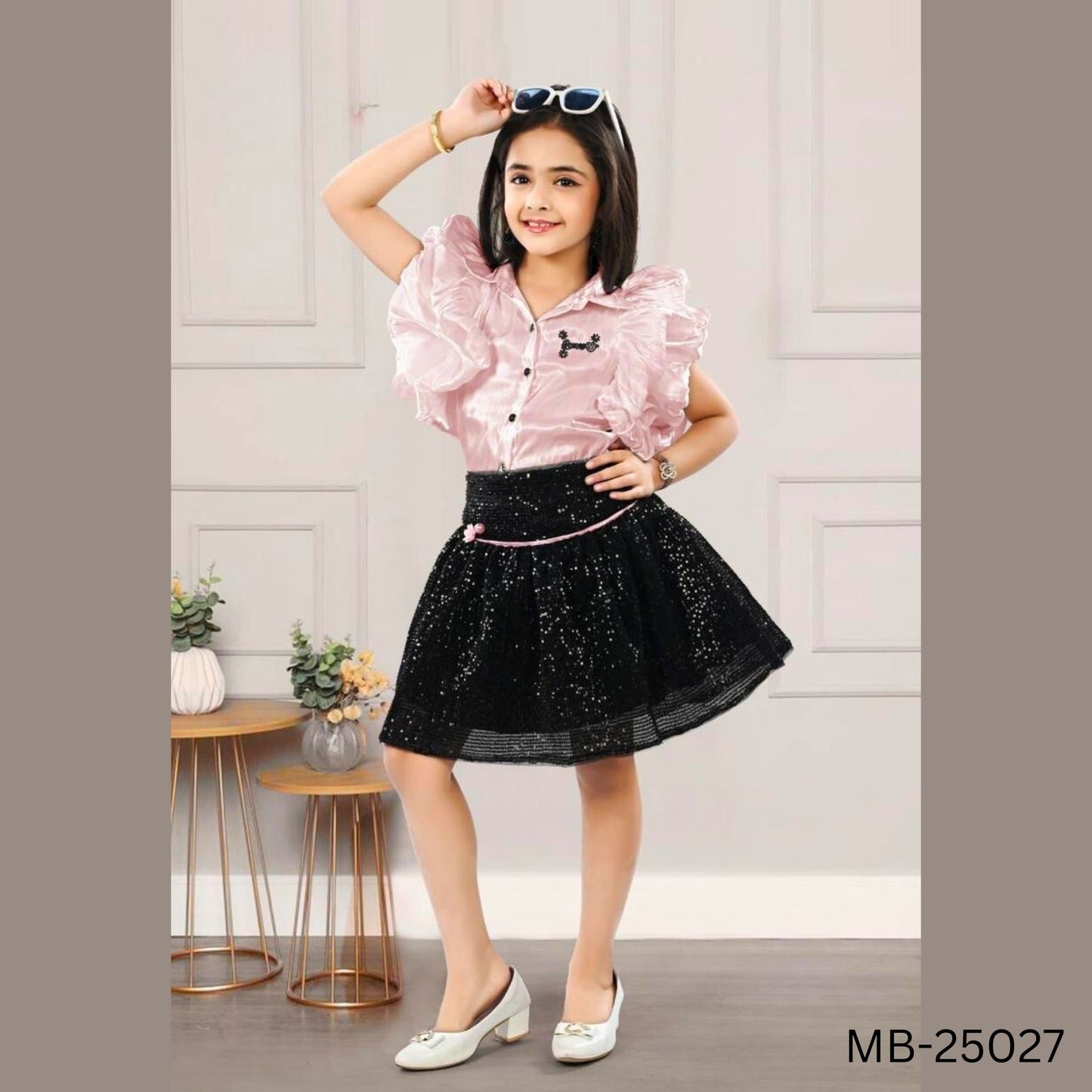 (MB-25027) MADHUBAN-L.WINE 24/34