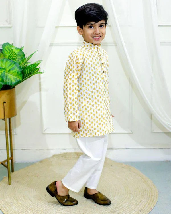 (SS-SS-1005) Full Sleeves Cotton Kurta & Pajama Set
