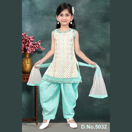 (GW4009) Kurti and Patiala Set 24/38
