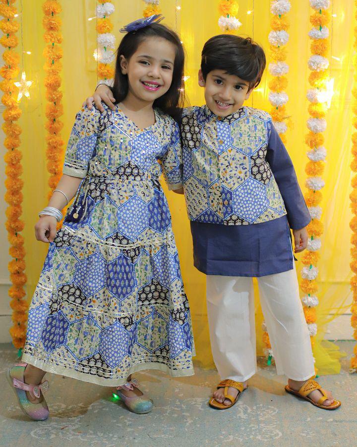 (SS-SS-1006) Full Sleeves Cotton Kurta, Jacket & Pajama Set